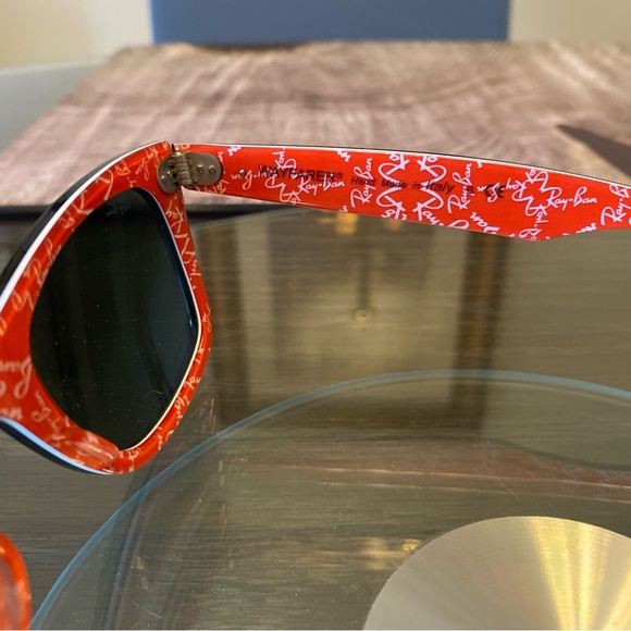 Ray-Ban Classic Black Sunglasses - Picture 6 of 7